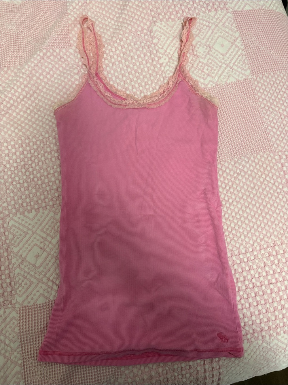 Abercrombie & Fitch Pink Lace-Trim Ribbed Cami